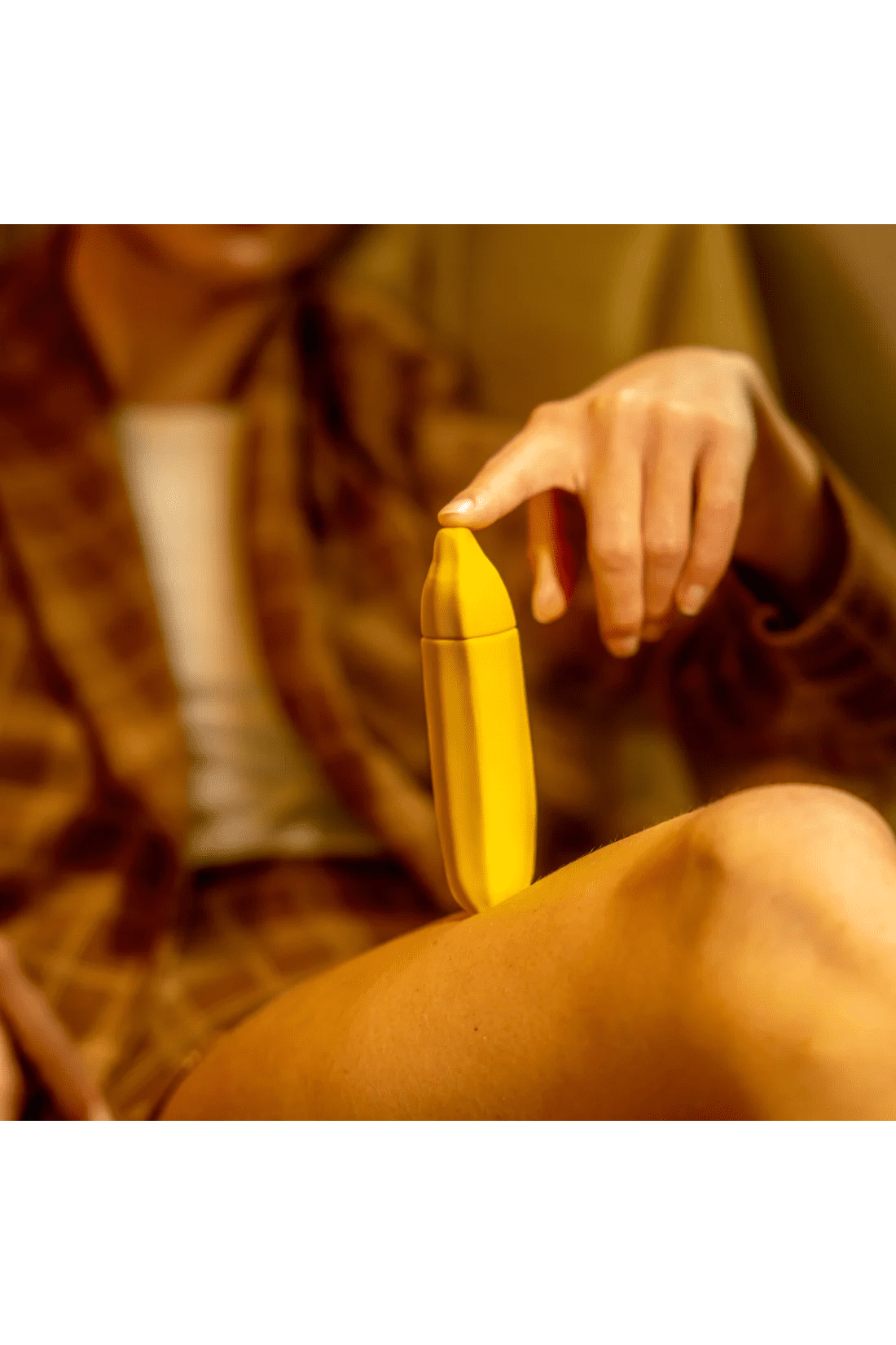 Banana Emojibator - Free Shipping