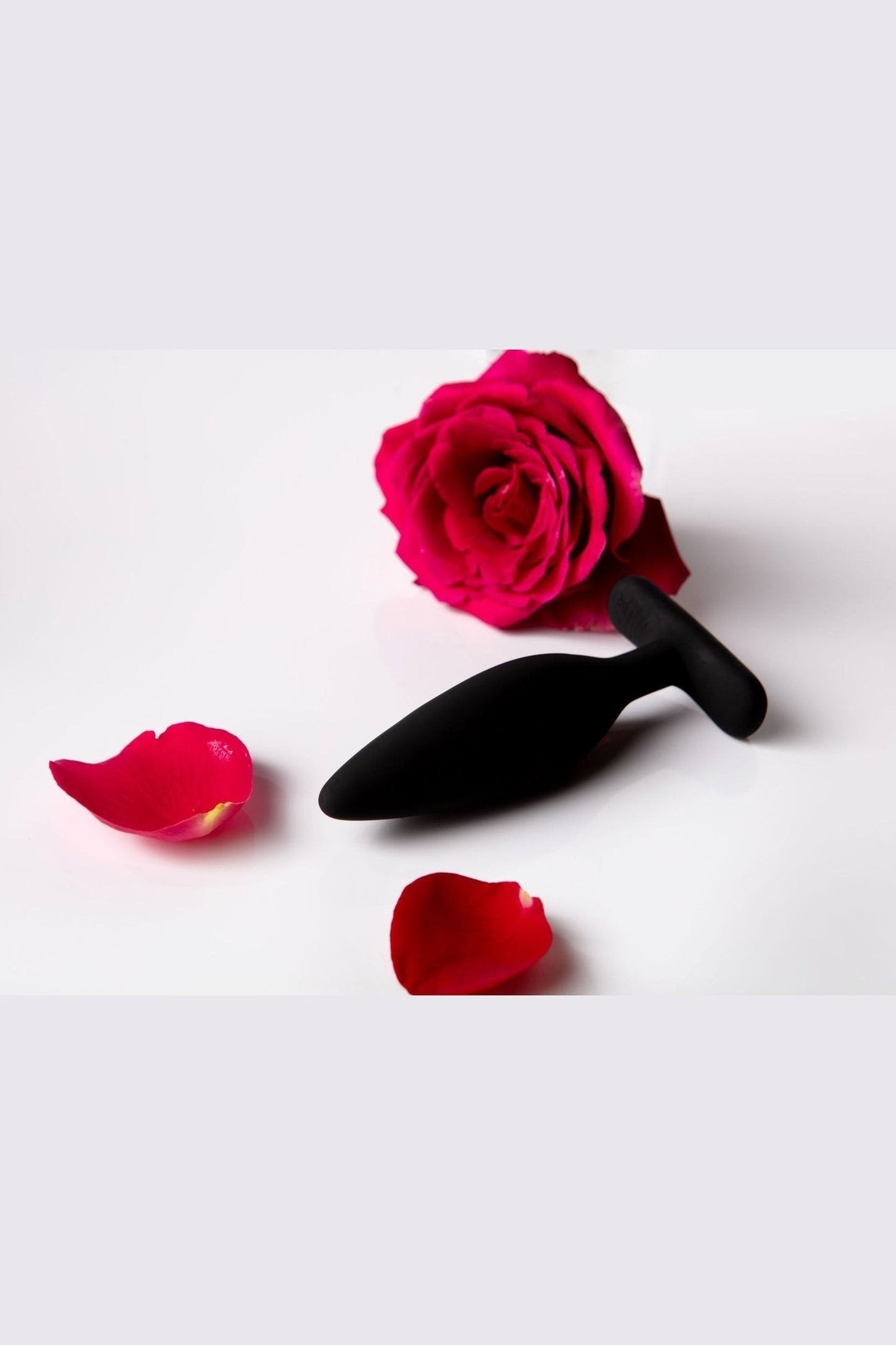 Vesta Vibrating Butt Plug Black - Free Shipping