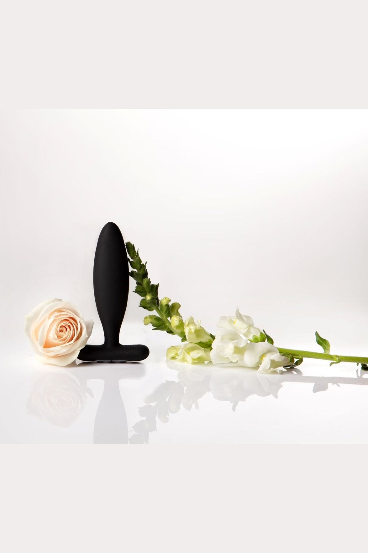 Vesta Vibrating Butt Plug Black - Free Shipping