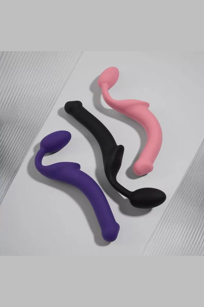 SEMI-REALISTIC BENDABLE STRAP-ON PINK - M